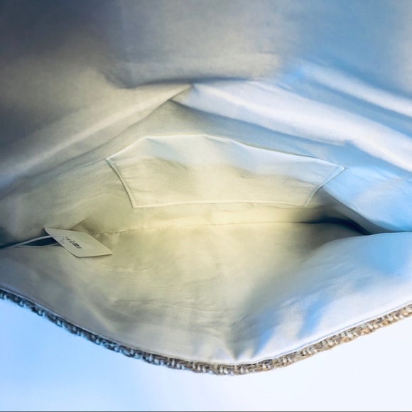 CHARMING CHARLIE WOVEN BEADED CREAM ENVELOPE BAG - Picture 3 of 3